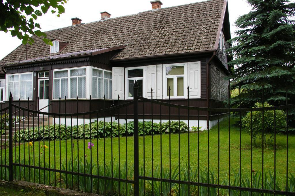 Pokoje Goscinne Nowy Swiat Supraśl エクステリア 写真